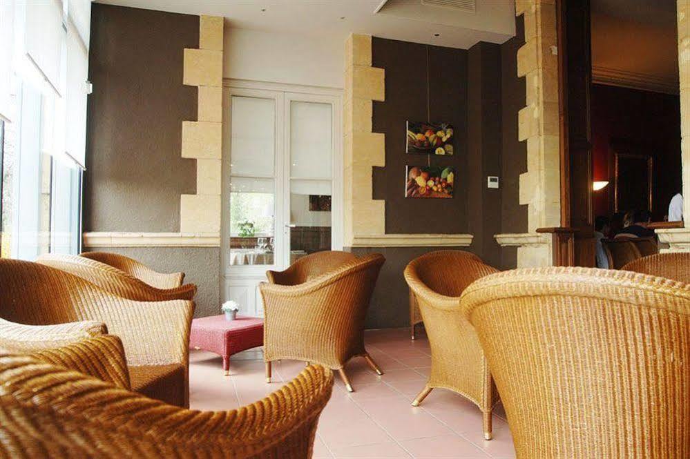 Château de Champlong Table Hôtel **** Golf&Spa Villerest  Exterior foto